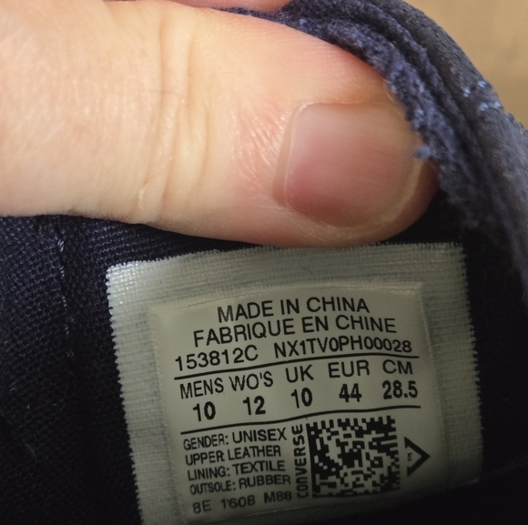 Converse Navy and White Men's Size 10 Or Womens 12 Sneakers - Picture 10 of 10